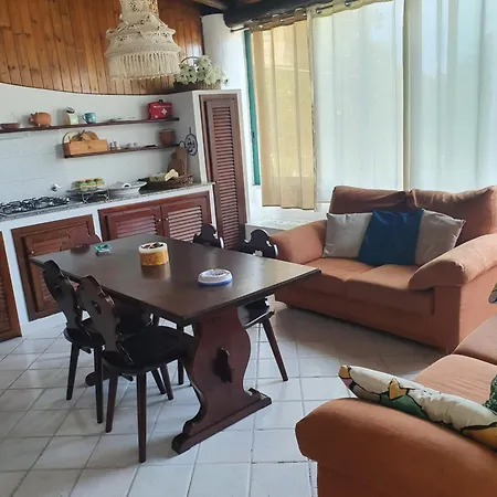 Casa Dafne Casa de Férias *