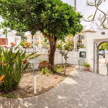 Casa de Férias Casa Dafne Lípara